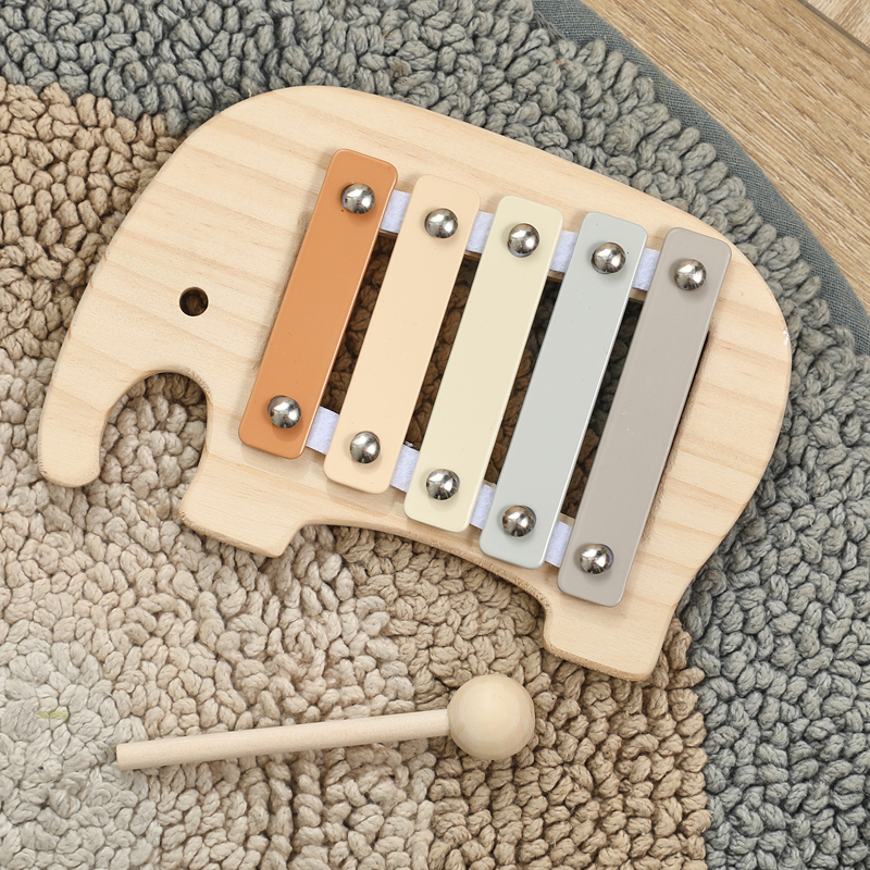 Baby Montessori Toy Cartoon El - مراجعة Musical Instrument Rattle وسعره