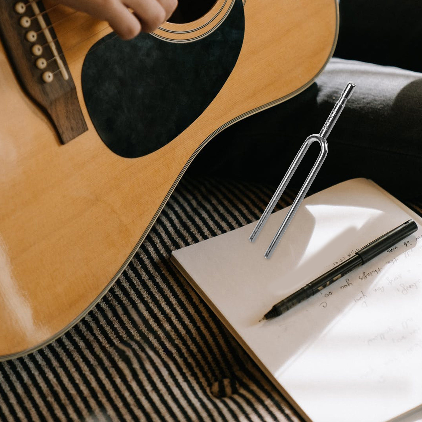 A440 Tuning Fork Metal Standar - مراجعة Musical Instrument Tuning Guitar Tuner. Standard Guitar Tuning وسعره
